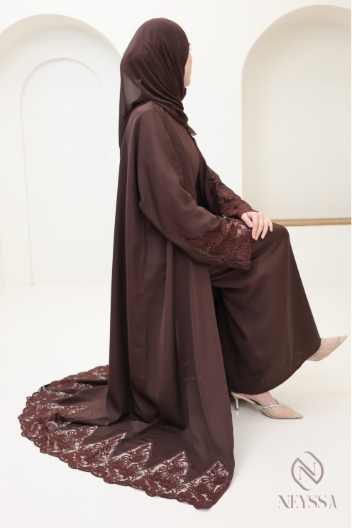 Abaya Dubaï femme avec kimono, idée tenue Aïd luxe