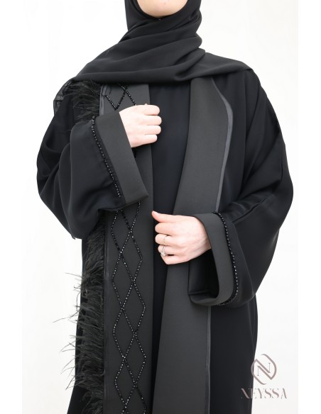 Kimono-Abaya Dubai schwarz mit Perlen und Federn chic Hijabi-Frauen