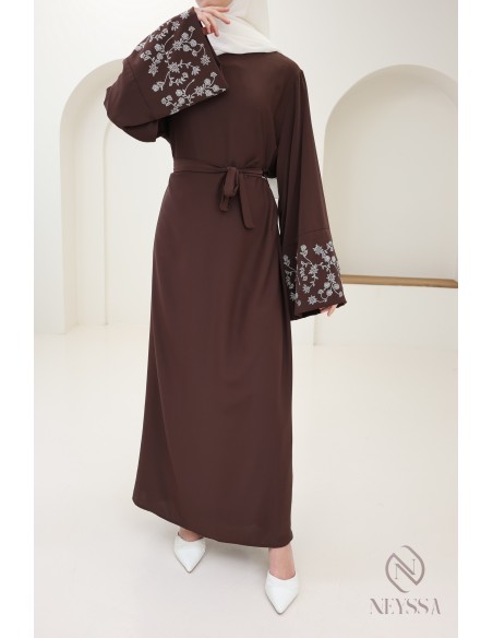 Abaya longue coupe droite manches large à strass, outfit Aïd