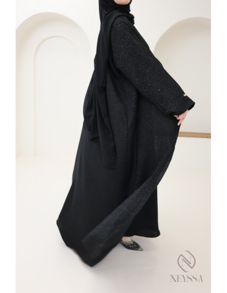 Abaya kimono Dubaï avec broderie florale femme voilée, hijab