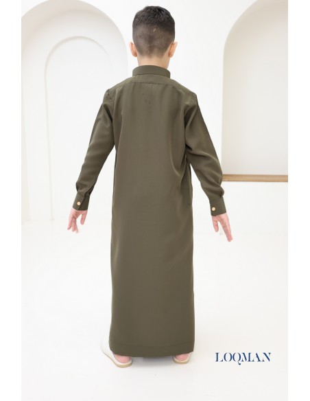 Long-sleeved Saudi qamis for kids, Eid outfit idea