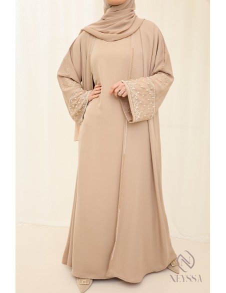 Abaya Dubaï beige with kimono, modest outfit idea for Eid