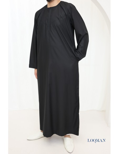 Qamis Émirati noir, tissu fluide coton, pour se rendre à la mosquée
