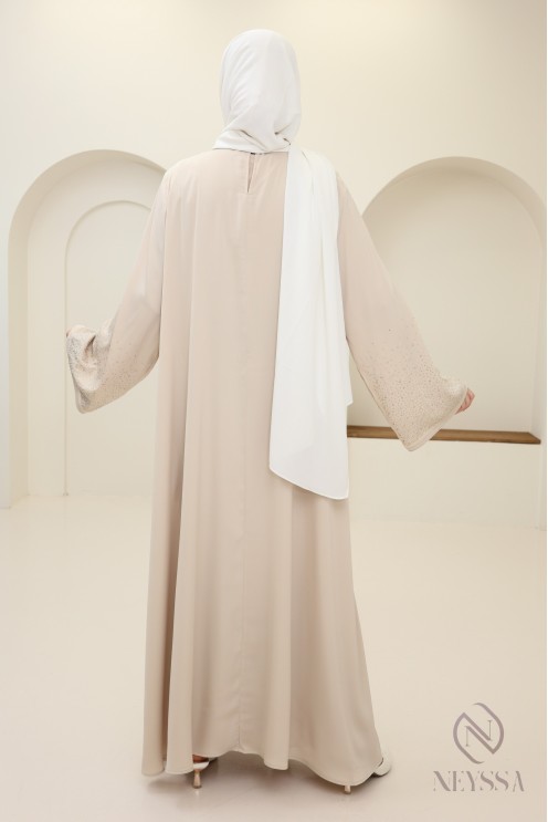 Abaya évasée à manches strass, outfit élégant et modeste pour l'Aïd