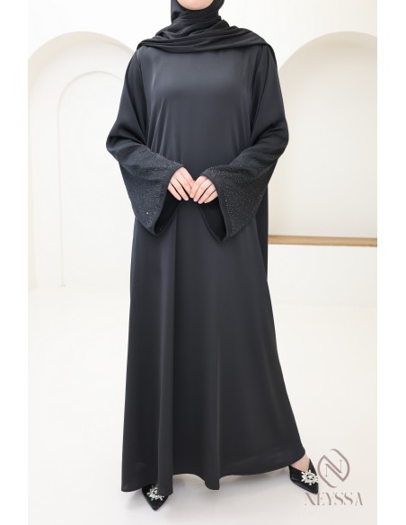 Flared abaya with rhinestone sleeves, an elegant yet modest outfit Eid