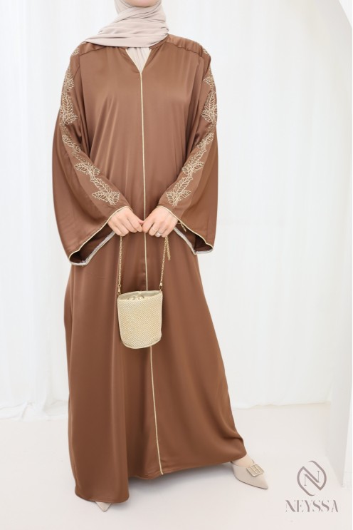 Damen-Abaya mit Stickerei auf den Ärmeln, ein elegantes Outfit für Eid