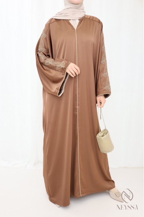 Damen-Abaya mit Stickerei auf den Ärmeln, ein elegantes Outfit für Eid