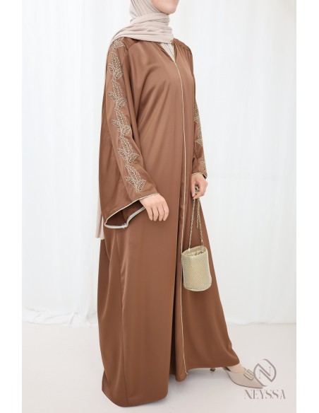Damen-Abaya mit Stickerei auf den Ärmeln, ein elegantes Outfit für Eid