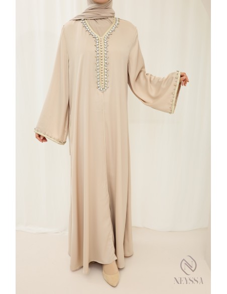 Abaya longue beige pour femme voilée style caftan pour l'aïd