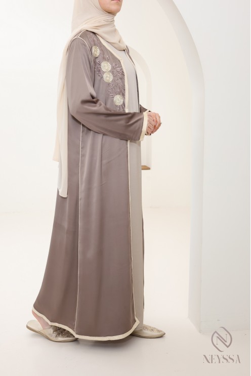 Abaya kimono brodé style caftan, tenue fête femme voilée