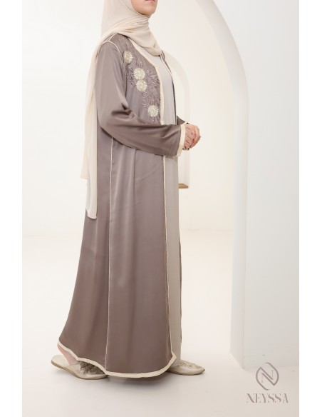 Abaya kimono brodé style caftan, tenue fête femme voilée