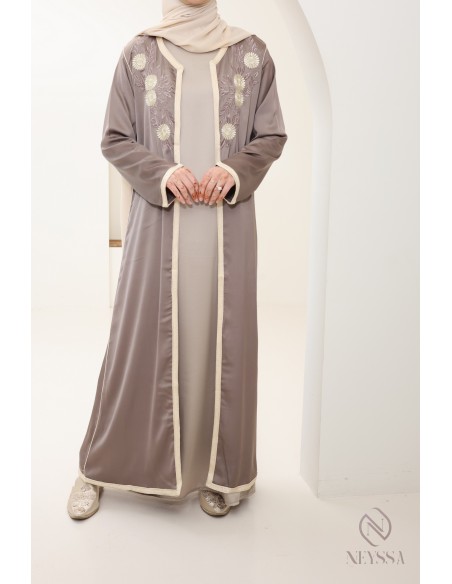 Abaya kimono brodé style caftan, tenue fête femme voilée