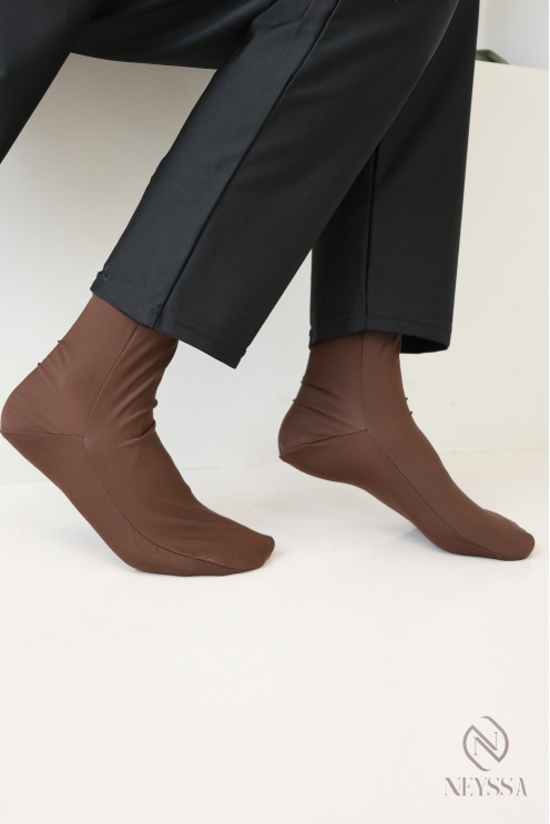 Burkini swim socks for veiled women