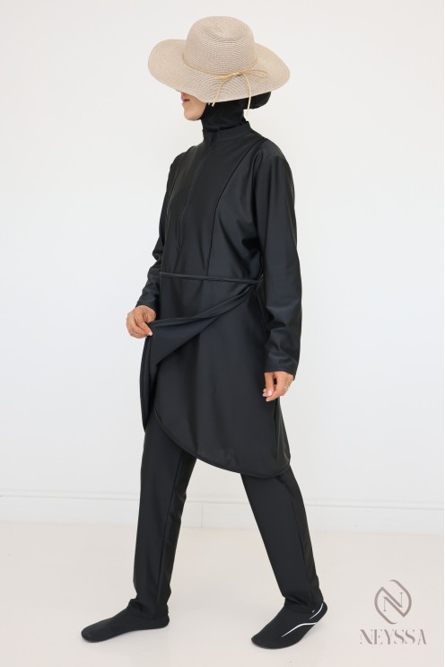 Burkini noir femme voilée, tunique à zip, pantalon et cagoule intégrée