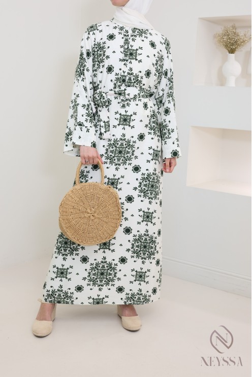 Long abaya ideal for hijabi, light linen effect fabric, hijabi trend