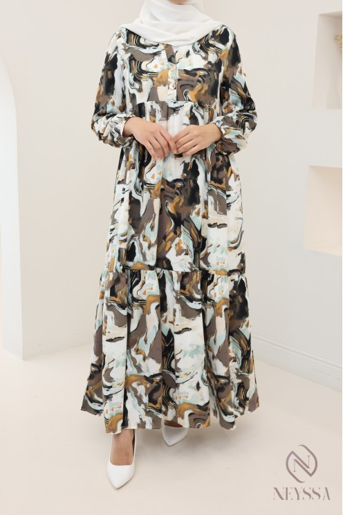 Langes Satin-Kleid mit trendigen Drucken, leicht fließender Stoff.