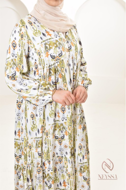 Langes Satin-Kleid mit Druckmotiven, ultra elegant für den Sommer.