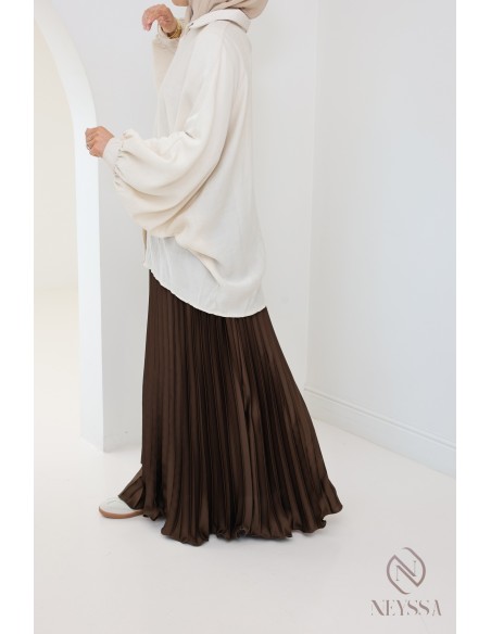 jupe longue plissée satin évasée, style modeste outfit hijabi