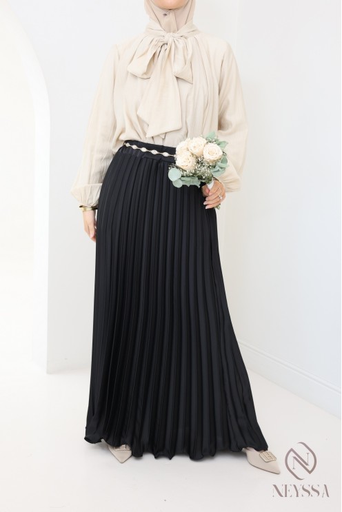 jupe longue plissée satin évasée, style modeste outfit hijabi