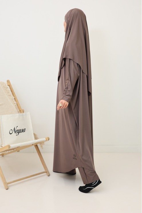 Women’s veiled bath jilbeb, long tunic, palazzo and bath khimar