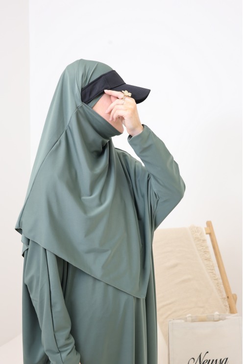 Wasserabweisender khakifarbener Badejilbab, Khimar, Tunika und Hose.
