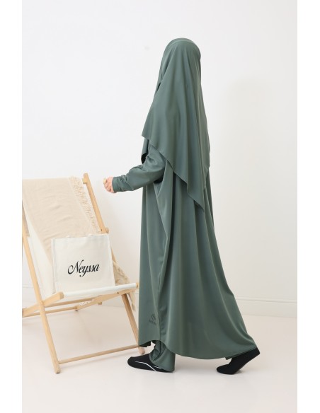 Wasserabweisender khakifarbener Badejilbab, Khimar, Tunika und Hose.