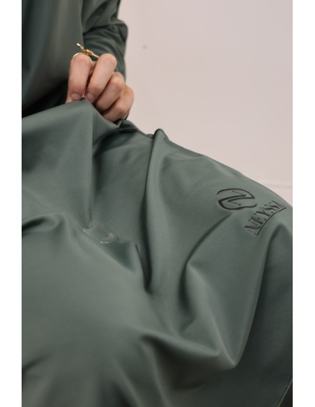 Wasserabweisender khakifarbener Badejilbab, Khimar, Tunika und Hose.