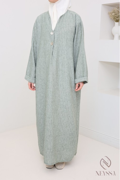Loose-fitting women's long dress with stripes and cuffed sleeves