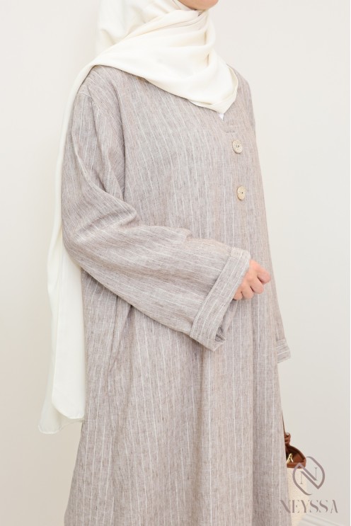 Lockeres langes Kleid für Damen mit Streifen und Reversärmeln.