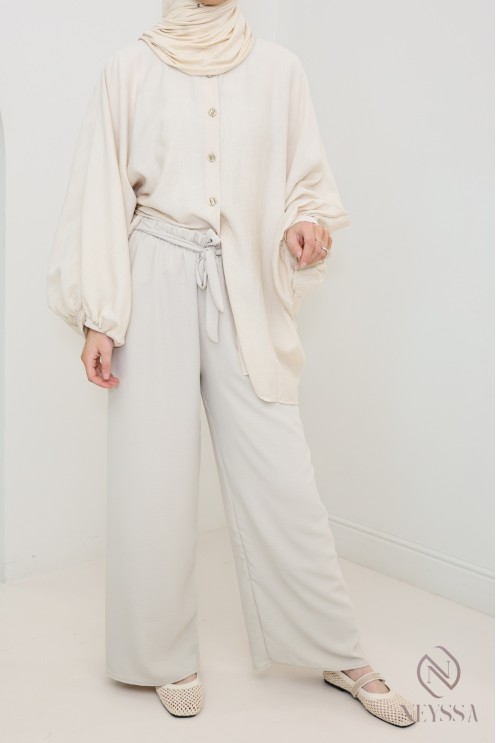 loose-fitting jazz pants with elastic waistband and front bow