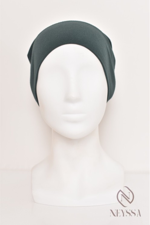 Closed cap under hijab with ruffle, keeps your hijab in place