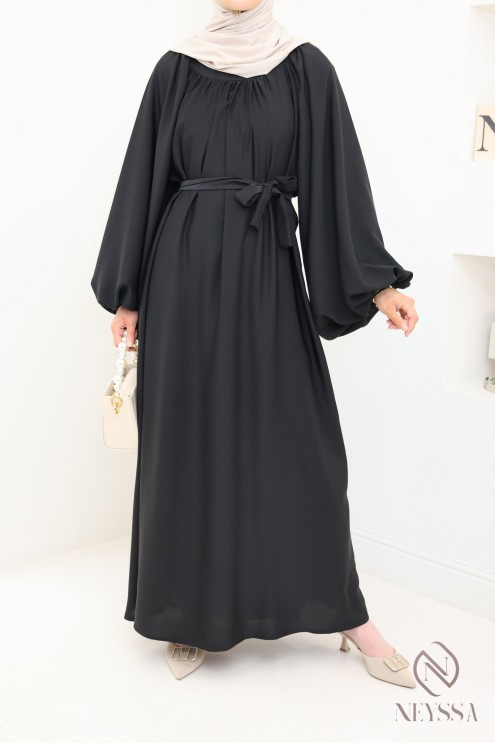 Simple flared abaya with balloon sleeves, loose fit hijabi