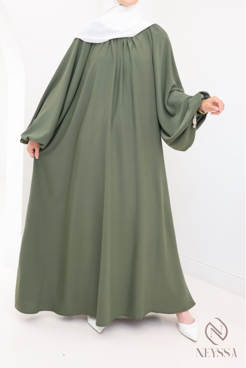 Ausgestellte Abaya mit Ballonärmeln und weitem Hijabi-Schnitt