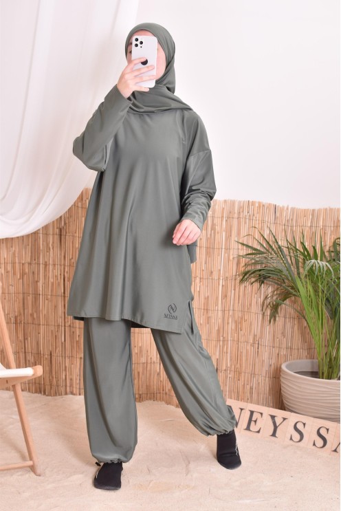 khaki bath burkini for veiled woman, resistant fabric, dries quickly