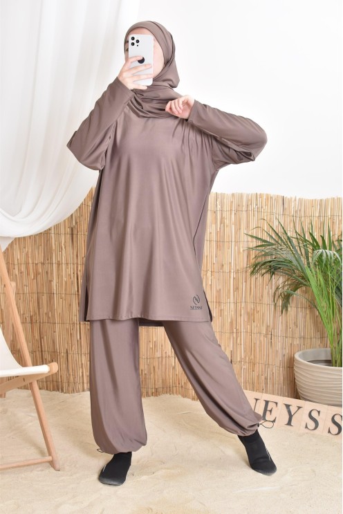 Long burkini de bain avec hijab, confortable et sèche vite, by Neyssa