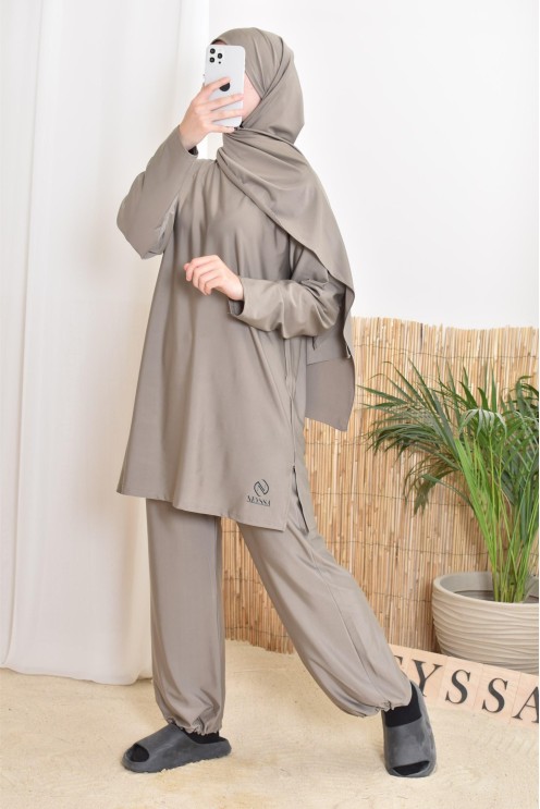 Burkini long taupe 3-teilig, Tunika, Hose und Hijab, Neyssa Oberbekleidung