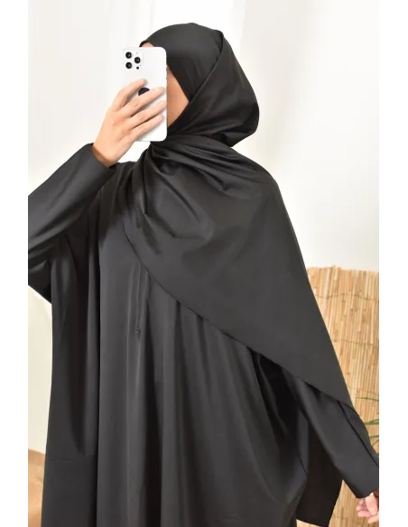 Schwarzer Badeburkini mit extra weitem Schmetterlingsschnitt, schnell trocknend