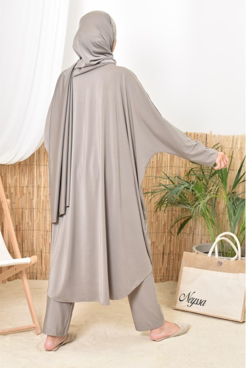 Burkini de bain taupe parfait pour les vacances 2024, confection Neyssa