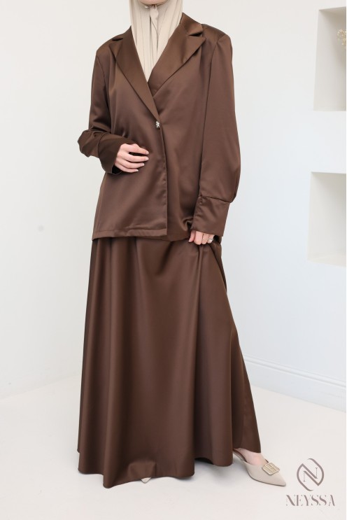 Long flared skirt and blazer set for women