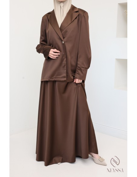 Ensemble jupe longue évasée avec veste style blazer pour femme