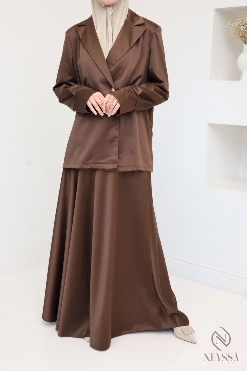 Long flared skirt and blazer set for women