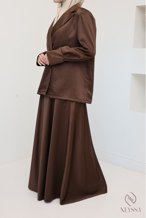 Ensemble jupe longue évasée avec veste style blazer pour femme