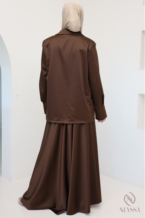 Long flared skirt and blazer set for women