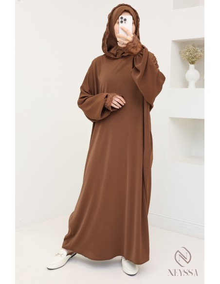 Abaya de prière avec son hijab intégré, idéal salat Aid