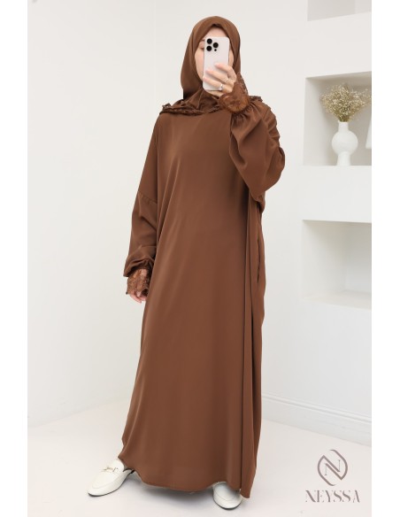 Abaya de prière avec son hijab intégré, idéal salat Aid