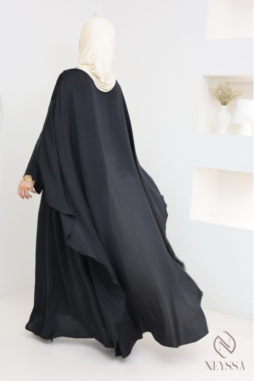 Long-sleeved satin dress with cape, elegant outfit
