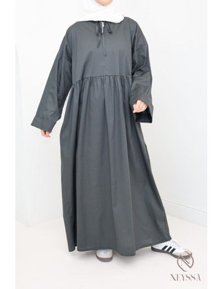 Langes Kleid mit langen Ärmeln, lockerer Schnitt, Baumwolleffekt
