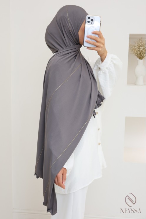 Hijab jersey premium wavy with rhinestone edging, hijabi trend