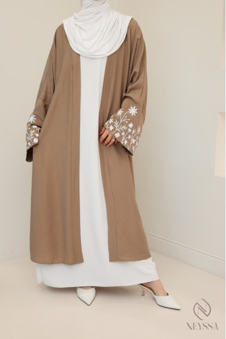 Kimono with embroidered flowers on sleeves, linen-effect fabric