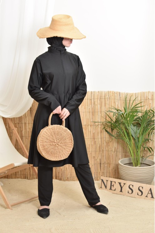 Burkini noir long zippée avec pantalon et cagoule Neyssa Confection